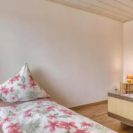 Fuer Familien Und Gruppen Holiday home Sankt Oswald-Riedlhuette